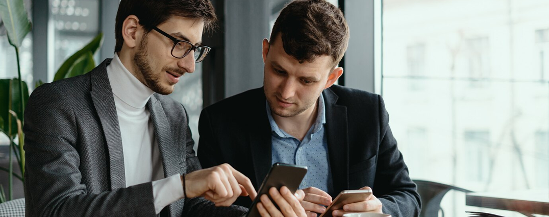 app Business Organization Growth through Networking & Collaboration on a Mobile App